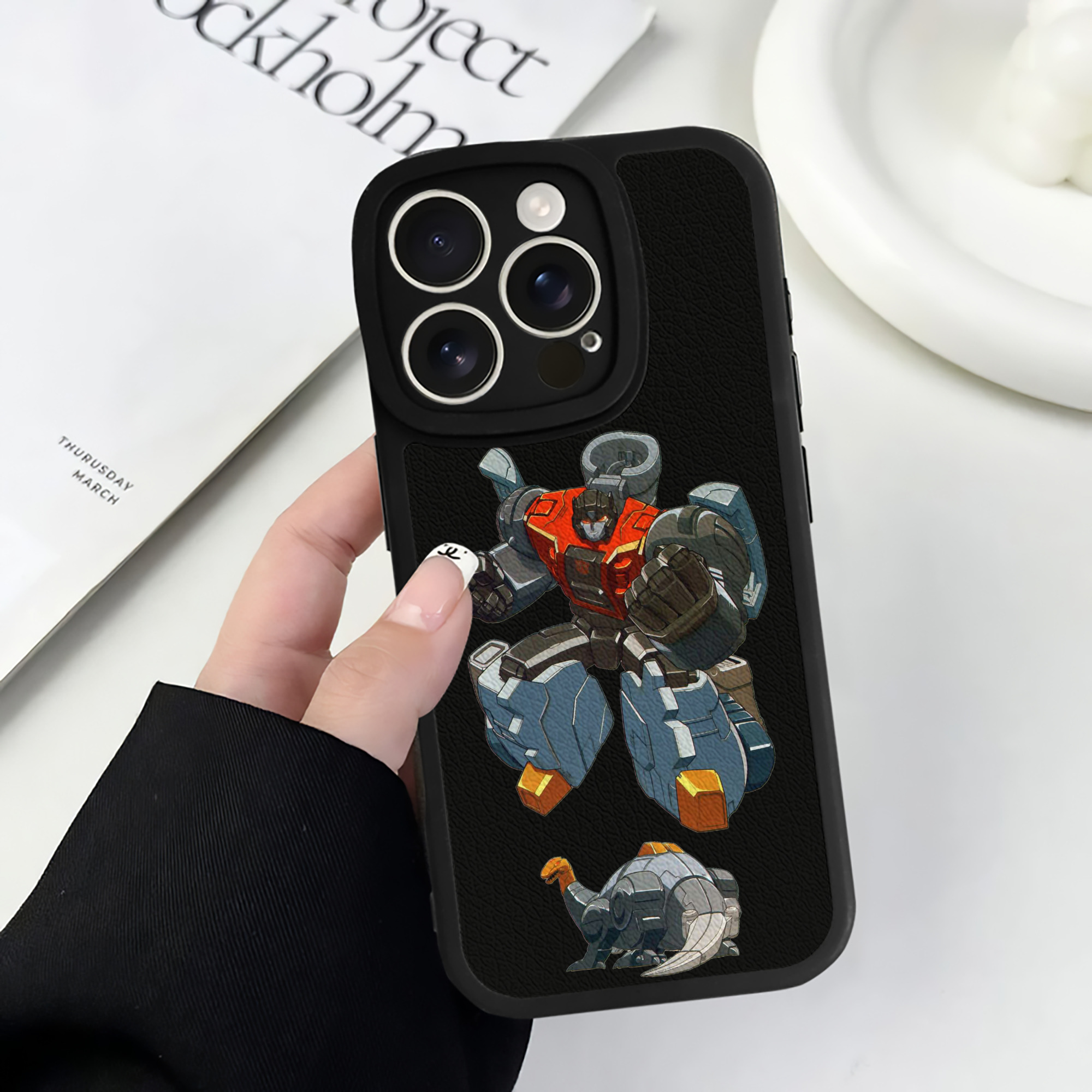 （画像用）  【iPhone 16シリーズ対応】シリコンスマホケース（レザー調） 材質：シリコン